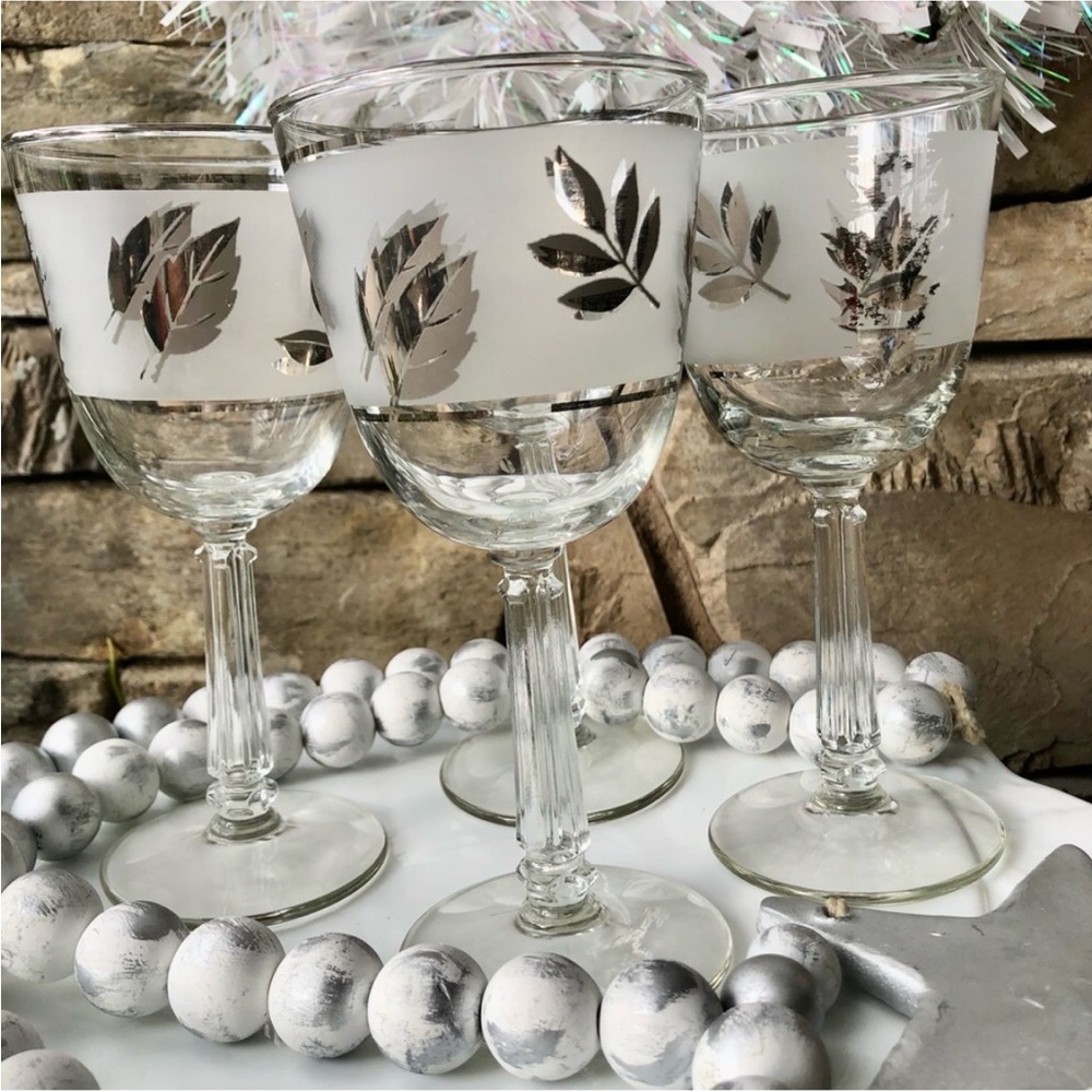 Receive $10 Off your 1st purchase - Picture 9 of 16